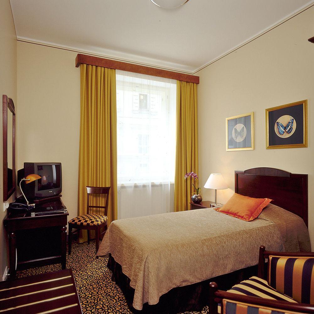 Grand Hotel Viljandi Viljandi  Dış mekan fotoğraf